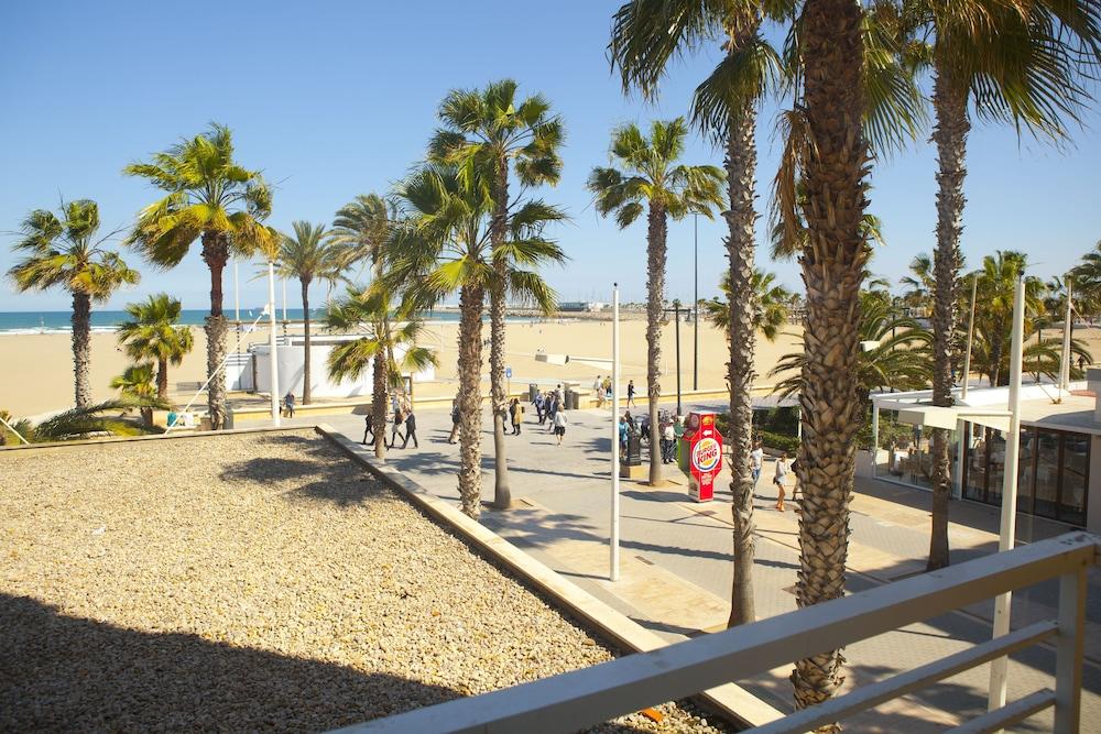 Malvarrosa Beach Rooms Valencie Exteriér fotografie